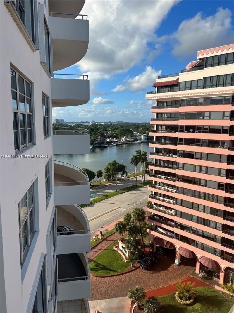 5161 Collins Ave, Unit 1403, Miami Beach, FL 33140 Photo