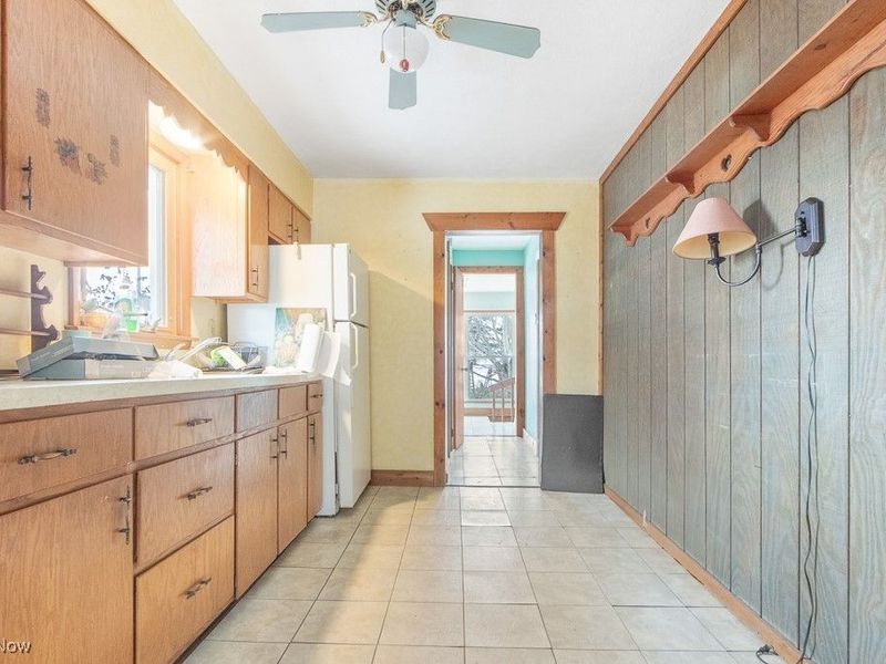 18061 Derr Avenue, Beloit, OH 44609 Photo 5