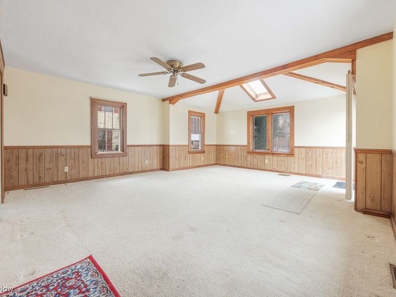 18061 Derr Avenue, Beloit, OH 44609 Photo 8