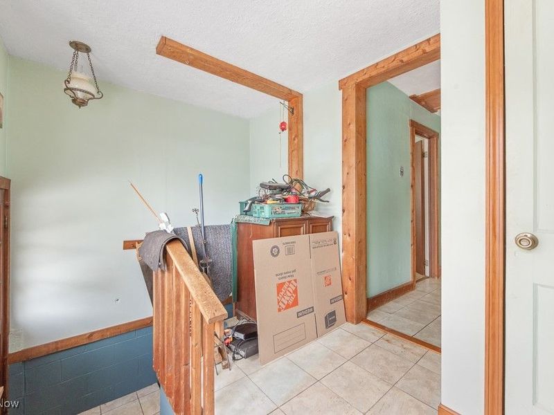 18061 Derr Avenue, Beloit, OH 44609 Photo 9