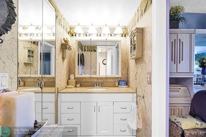 1350 River Reach Drive, Unit 106, Fort Lauderdale, FL 33315 Photo