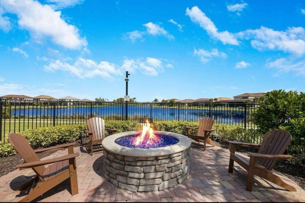 141 Cinder Dunes Pt, Jupiter, FL 33478 Photo