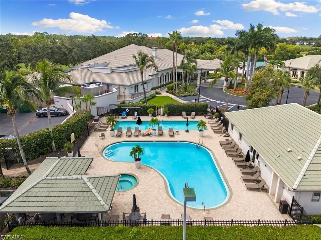 2860 Cypress Trace Cir, Unit 1825, Naples, FL 34119 Photo