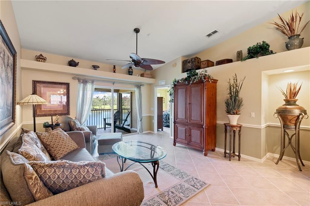 2860 Cypress Trace Cir, Unit 1825, Naples, FL 34119 Photo