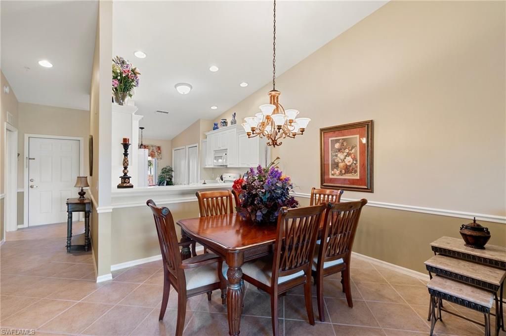 2860 Cypress Trace Cir, Unit 1825, Naples, FL 34119 Photo