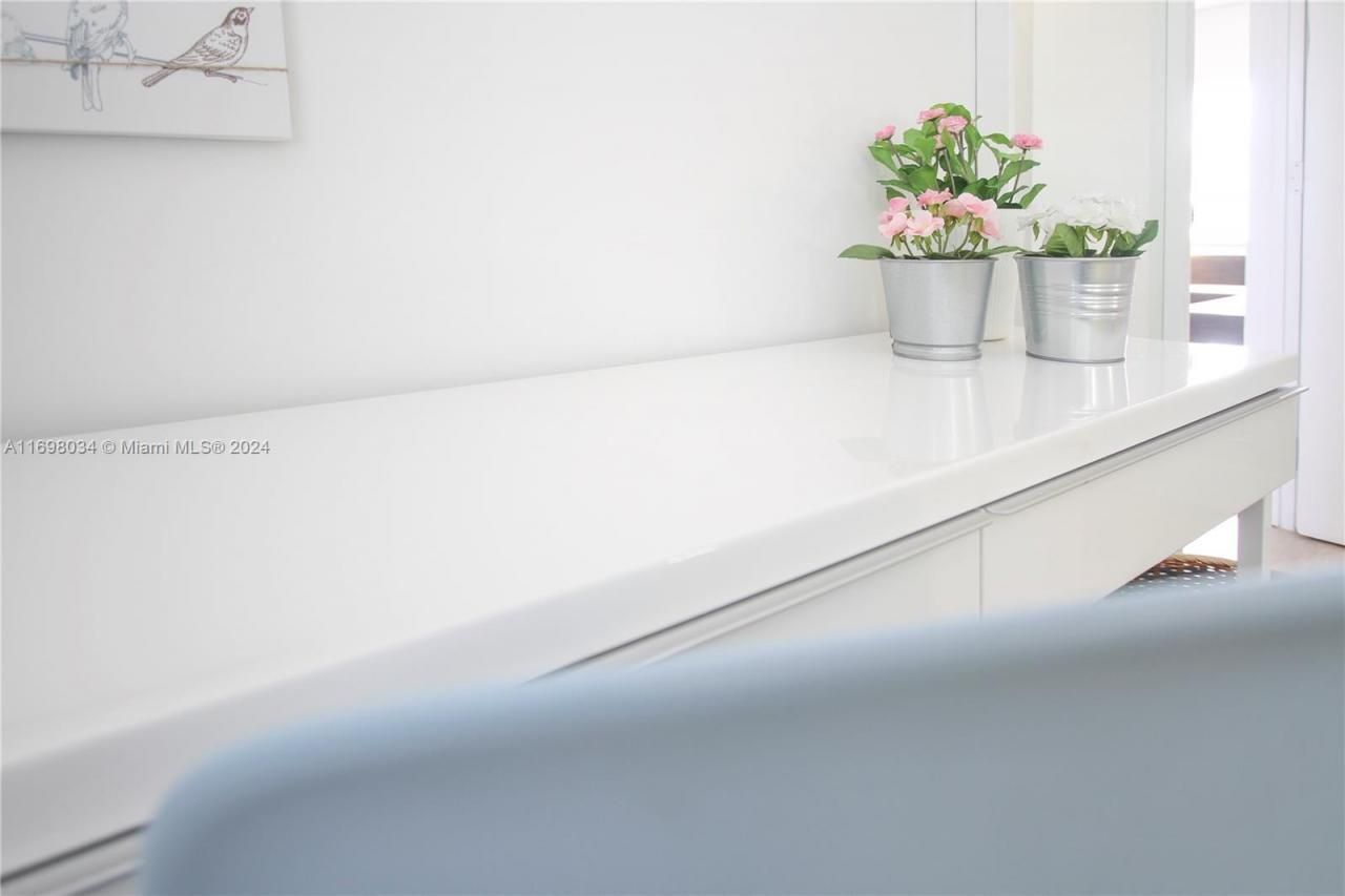 6238 SW 59th Pl, Unit 10, South Miami, FL 33143 Photo