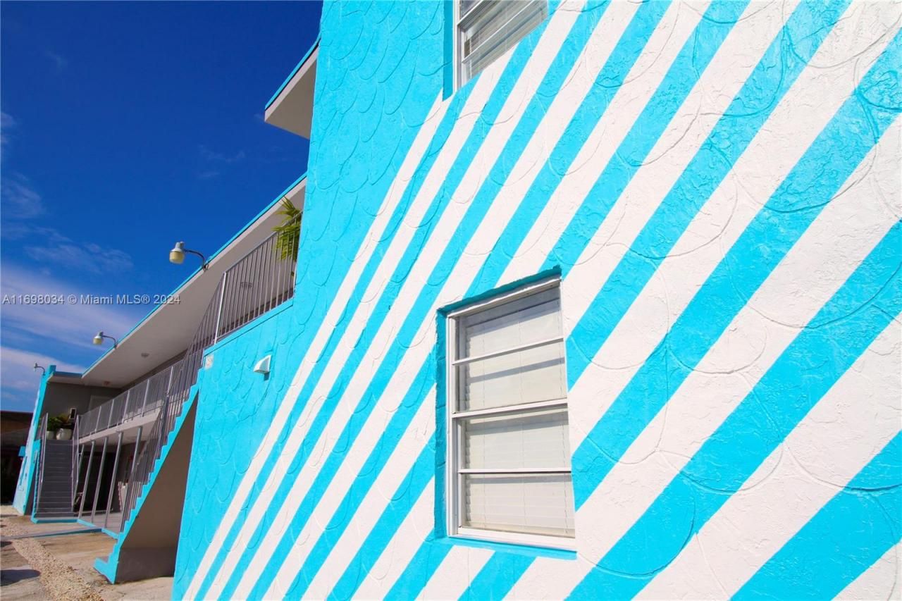 6238 SW 59th Pl, Unit 10, South Miami, FL 33143 Photo