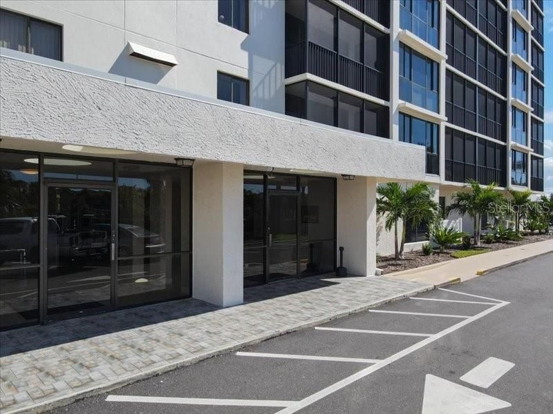 7100 Sunshine Skyway Lane S, Unit 706, Saint Petersburg, FL 33711 Photo