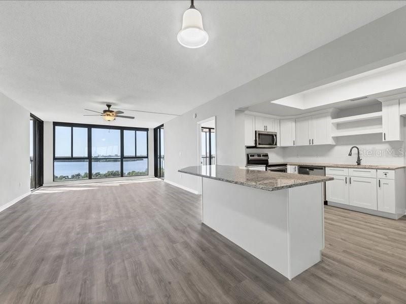 7100 Sunshine Skyway Lane S, Unit 706, Saint Petersburg, FL 33711 Photo