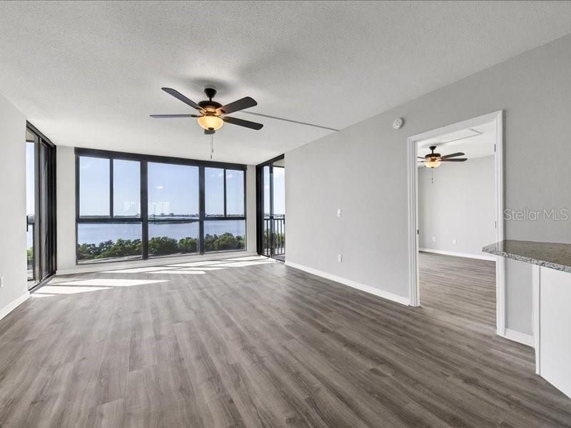 7100 Sunshine Skyway Lane S, Unit 706, Saint Petersburg, FL 33711 Photo