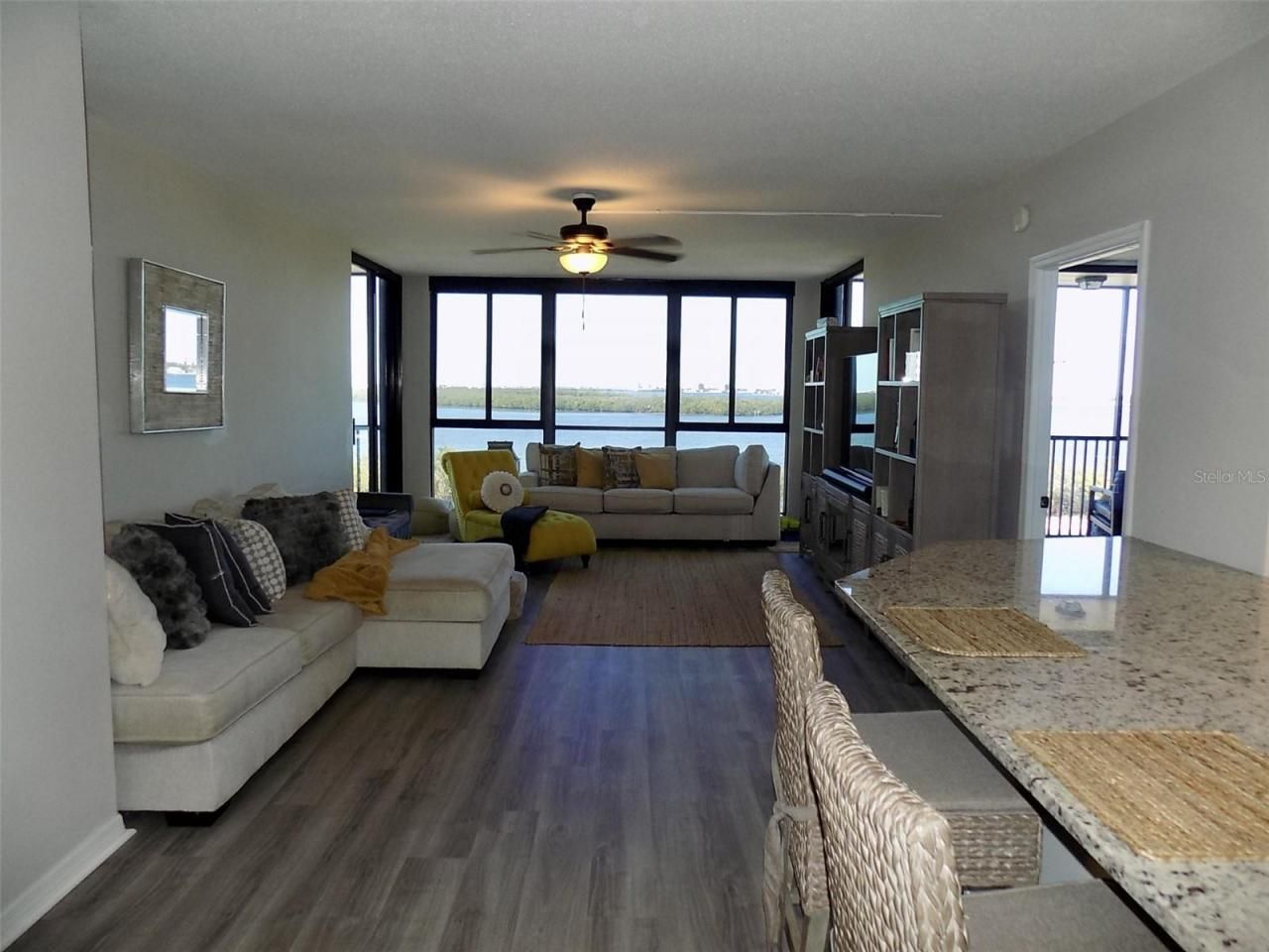 7100 Sunshine Skyway Lane S, Unit 706, Saint Petersburg, FL 33711 Photo