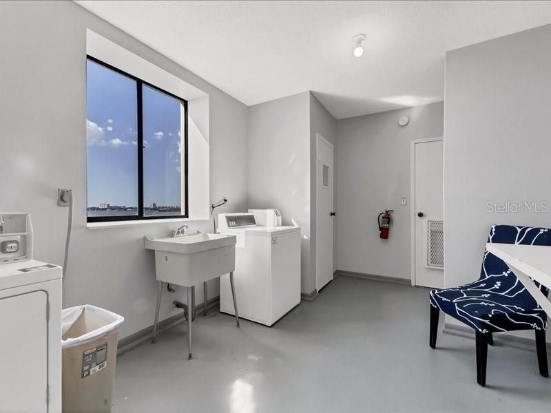 7100 Sunshine Skyway Lane S, Unit 706, Saint Petersburg, FL 33711 Photo