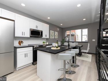 832 LEAGUE STREET, PHILADELPHIA, PA 19147