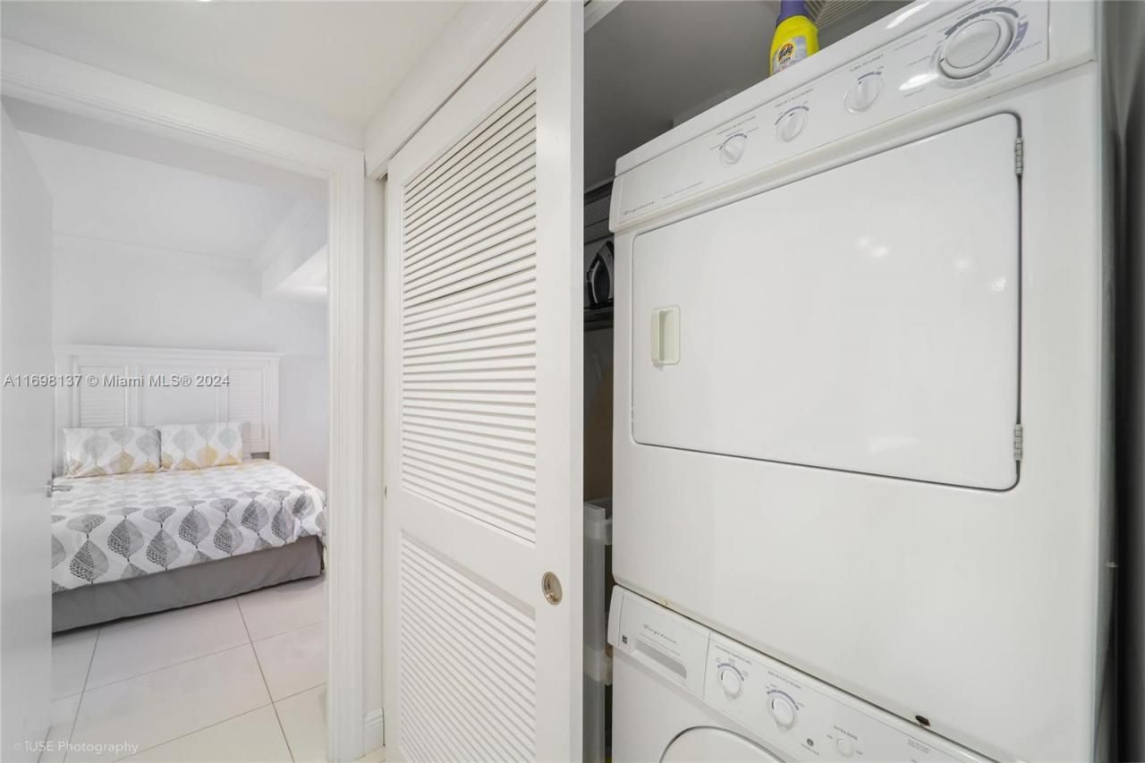 Please Call For Address, Unit 227, Key Biscayne, FL 33149 Photo