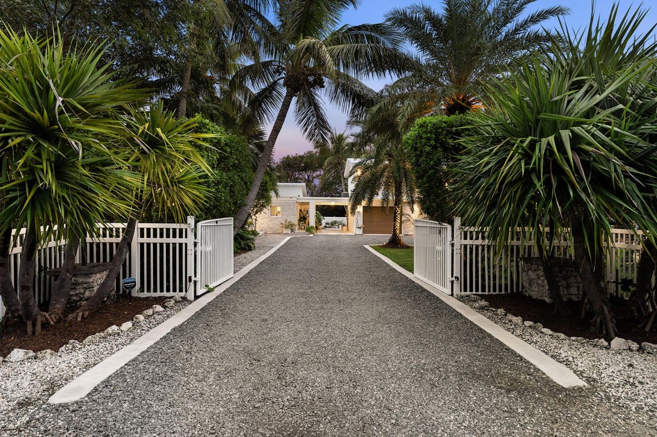 198 Lowe Street, Tavernier, FL 33070 Photo