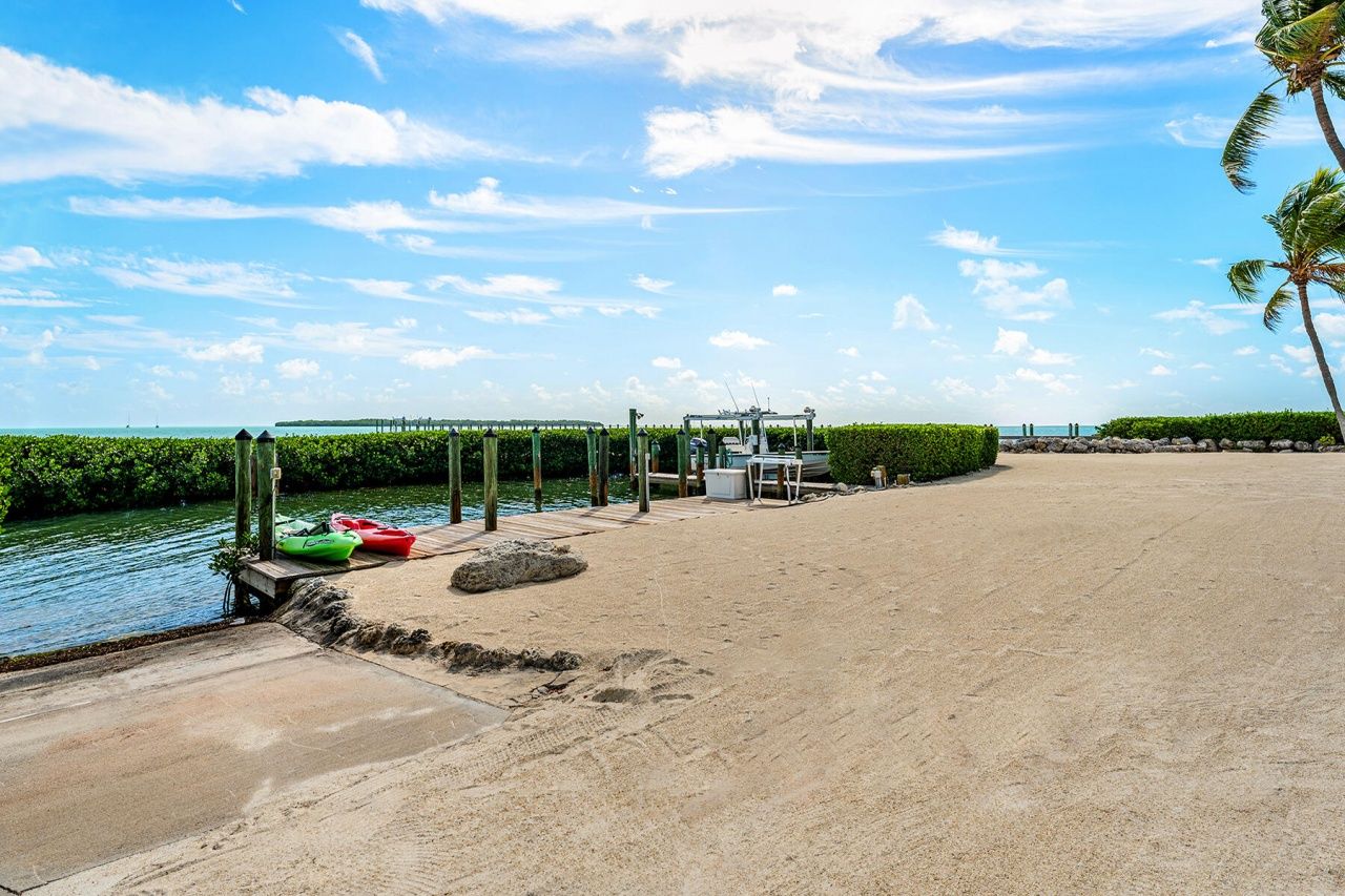 198 Lowe Street, Tavernier, FL 33070 Photo