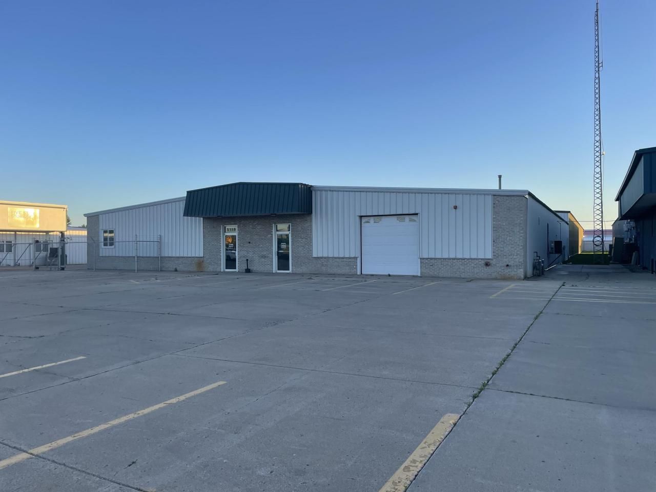 5118 Gateway, Grand Forks, ND 58203
