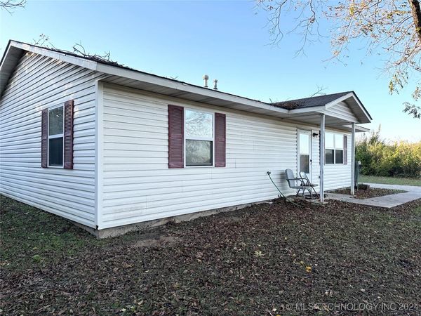 201 SE S SE, Ardmore, OK 73401