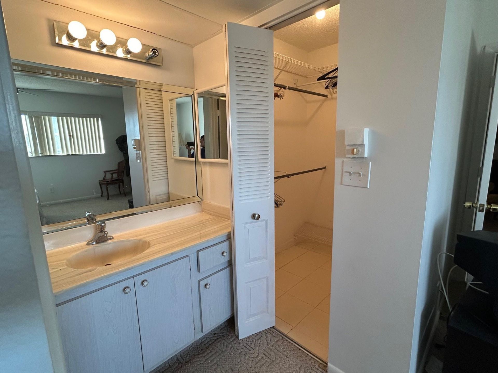 7877 Golf Circle Drive, Unit 211, Margate, FL 33063 Photo