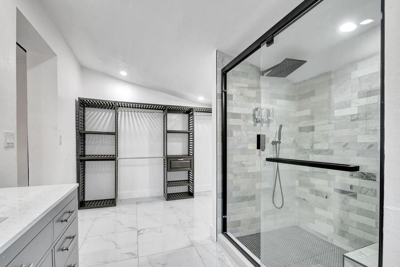 2478 Kentucky Street, West Palm Beach, FL 33406 Photo