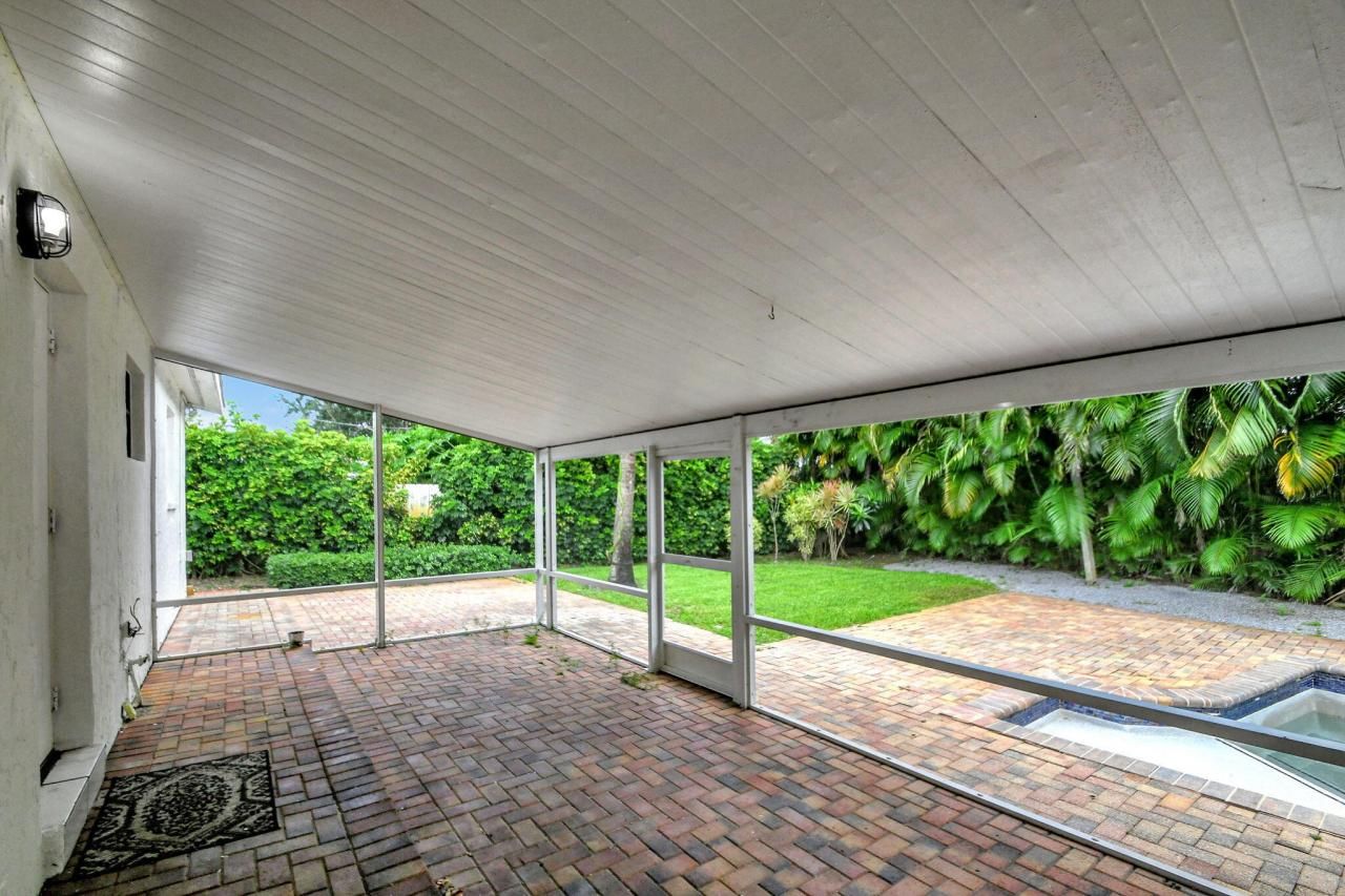 2478 Kentucky Street, West Palm Beach, FL 33406 Photo