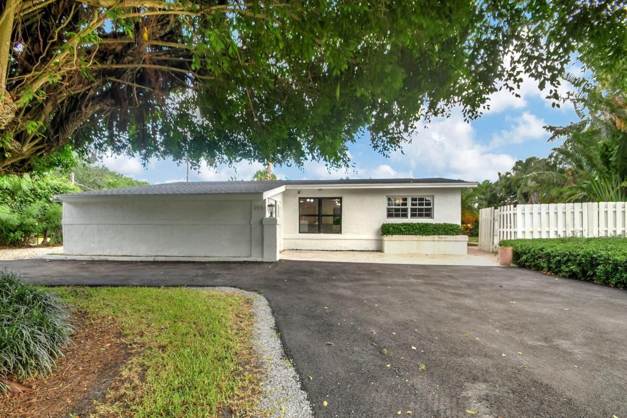 2478 Kentucky Street, West Palm Beach, FL 33406 Photo