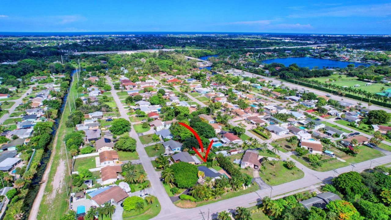 2478 Kentucky Street, West Palm Beach, FL 33406 Photo