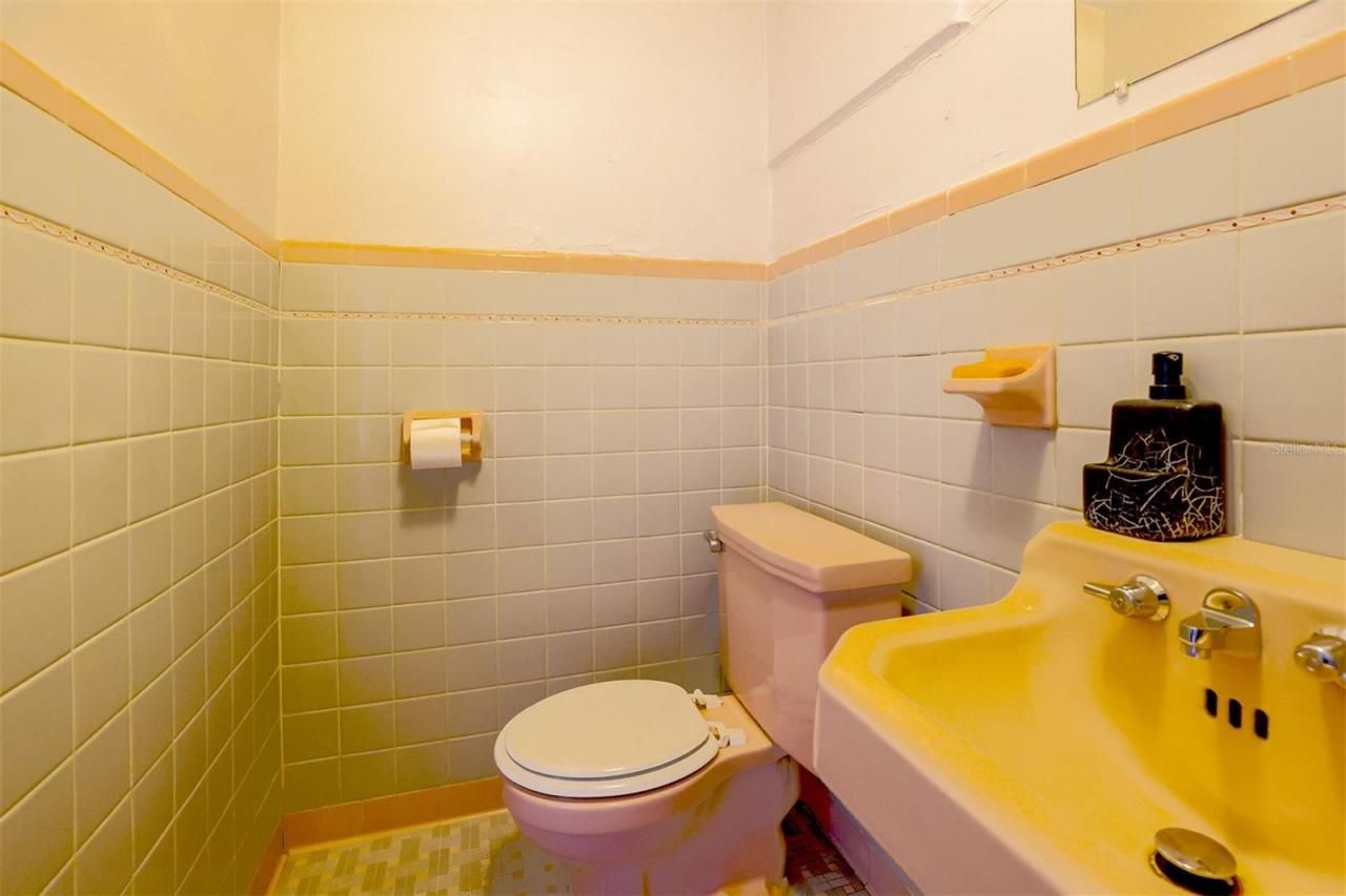 133 W Stuart Avenue, Lake Wales, FL 33853 Photo