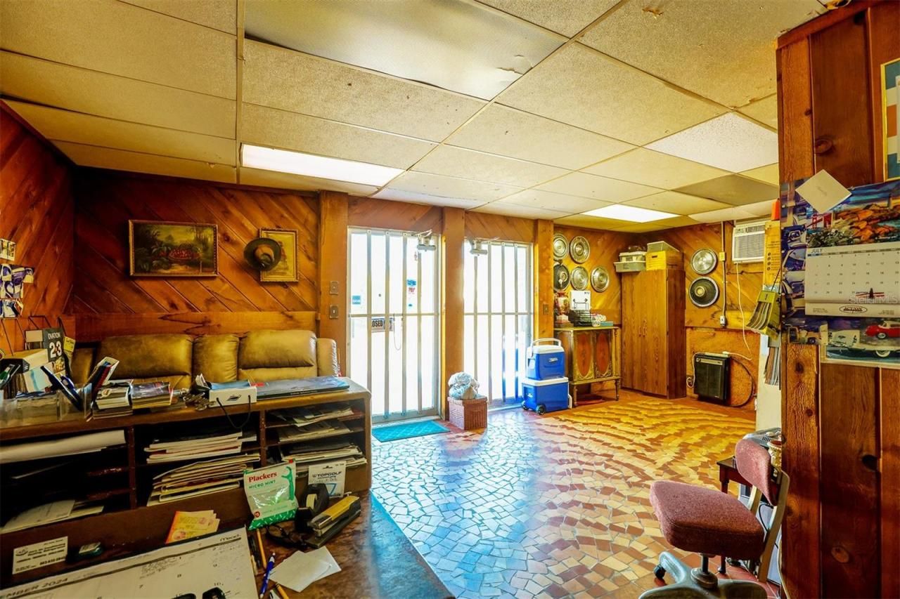 133 W Stuart Avenue, Lake Wales, FL 33853 Photo