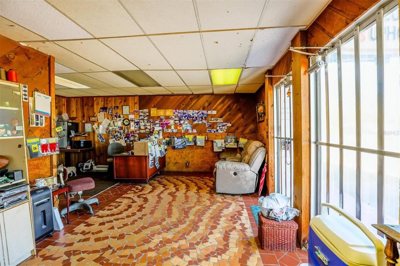 133 W Stuart Avenue, Lake Wales, FL 33853 Photo