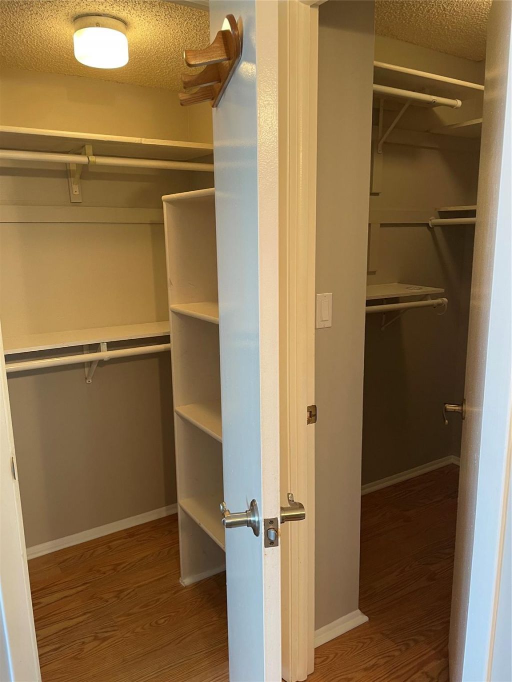 3015 N Ocean Boulevard, Unit 18J, Fort Lauderdale, FL 33308 Photo