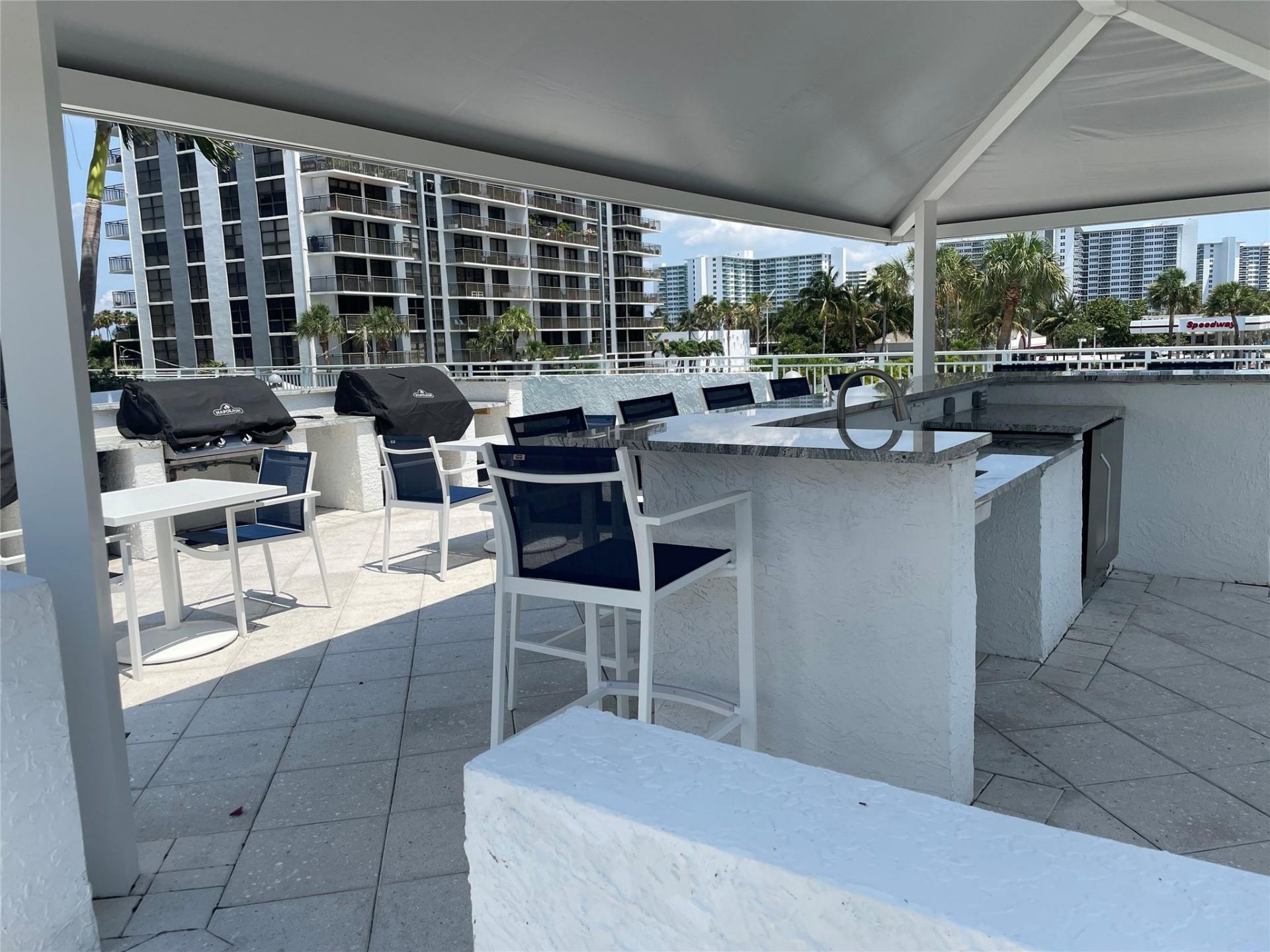 3015 N Ocean Boulevard, Unit 18J, Fort Lauderdale, FL 33308 Photo