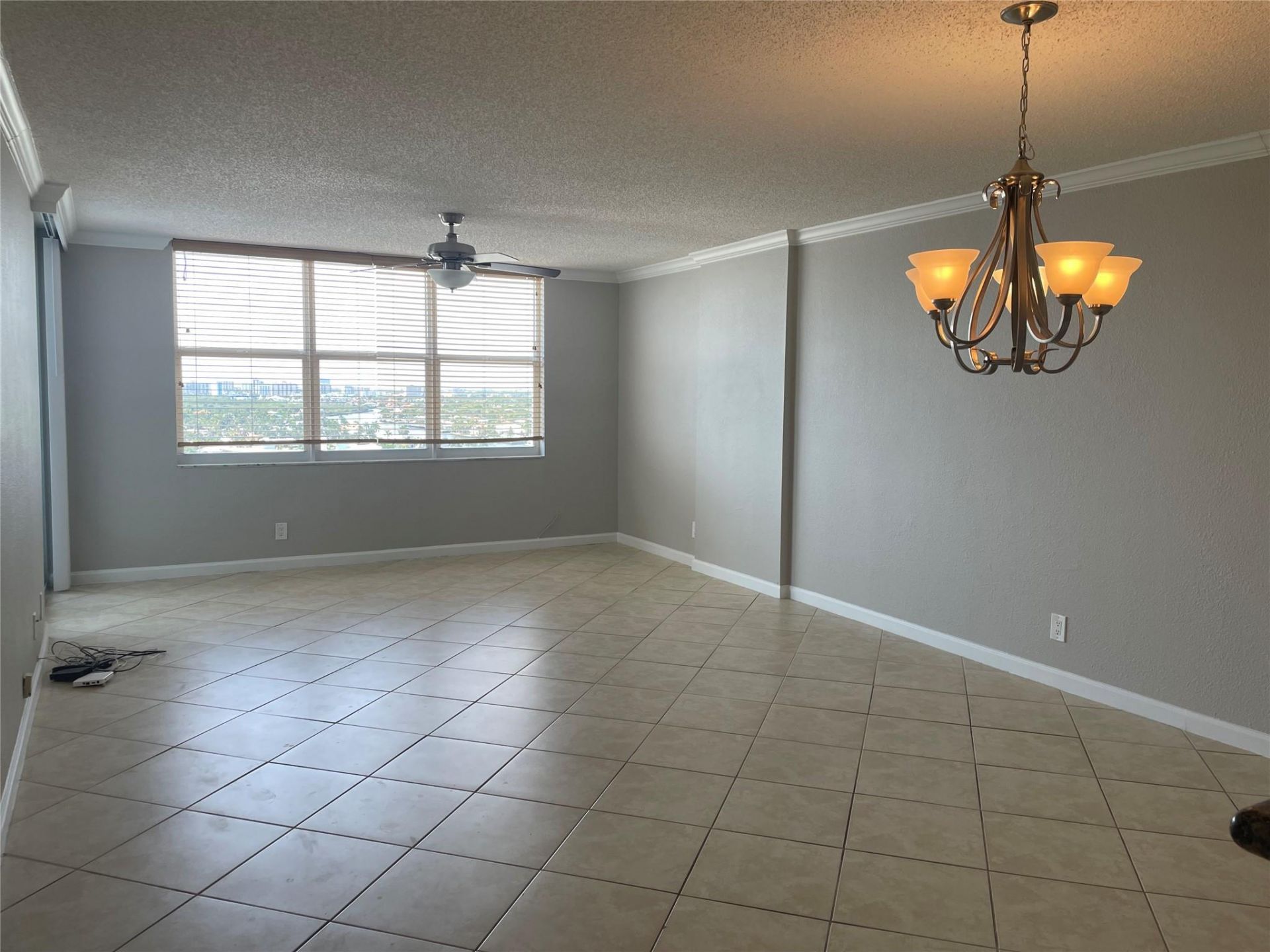 3015 N Ocean Boulevard, Unit 18J, Fort Lauderdale, FL 33308 Photo
