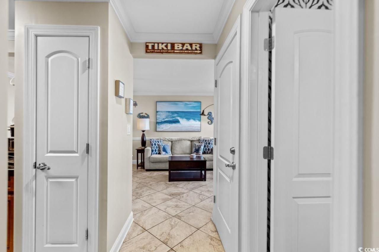 202 75th Ave N Photo 4