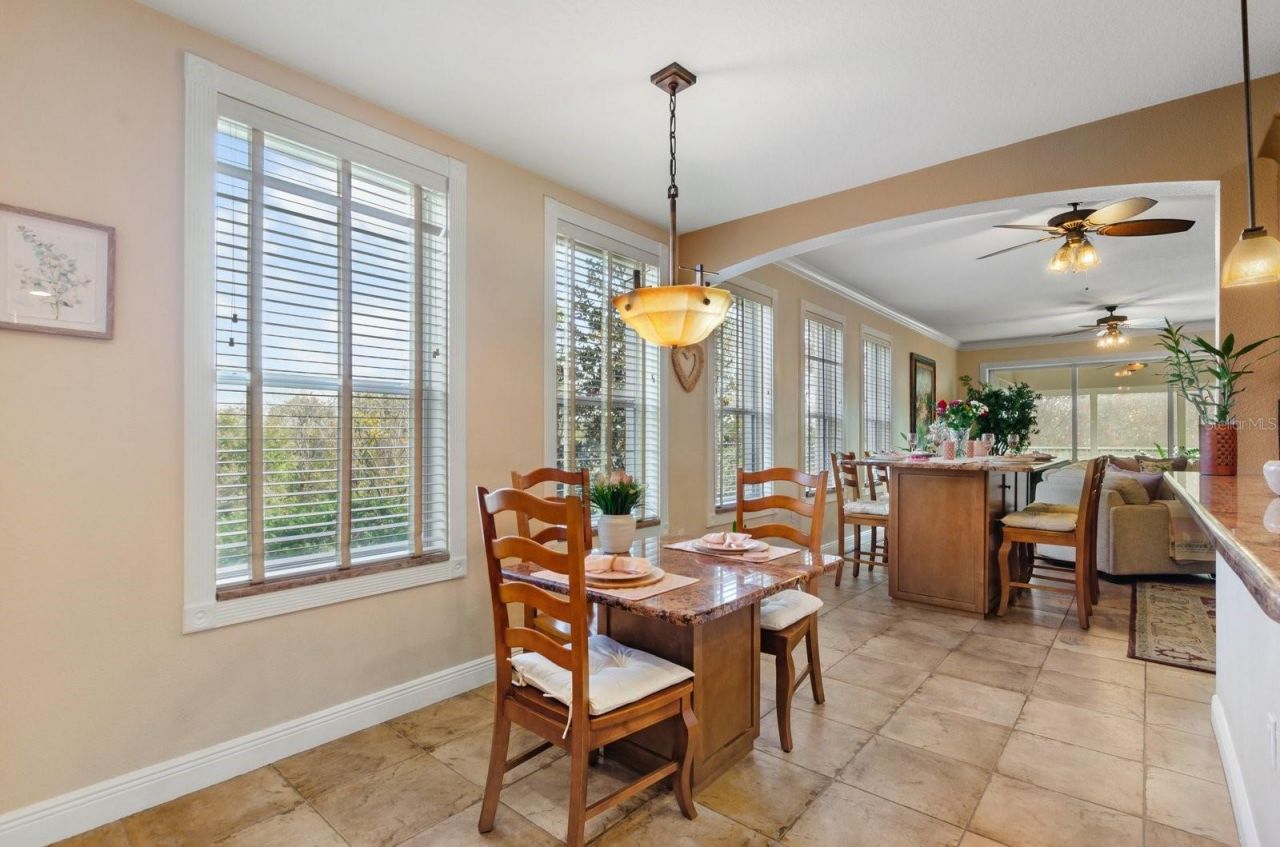 5209 Manorwood Drive, Unit 3A, Sarasota, FL 34235 Photo