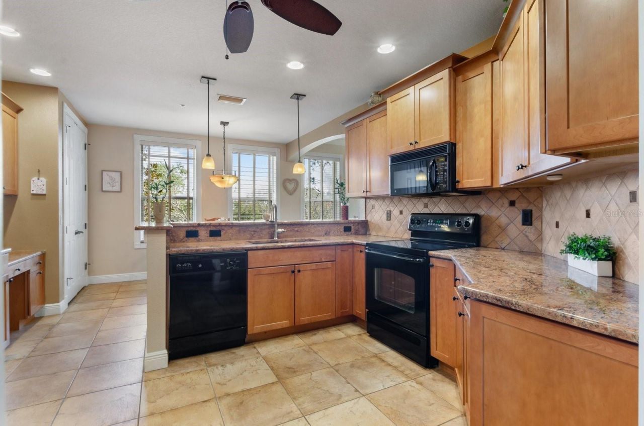 5209 Manorwood Drive, Unit 3A, Sarasota, FL 34235 Photo