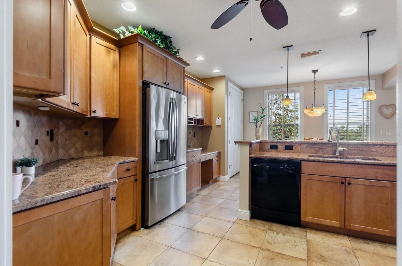 5209 Manorwood Drive, Unit 3A, Sarasota, FL 34235 Photo