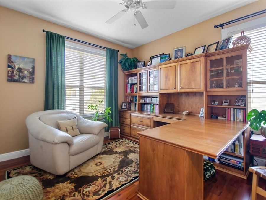 Property Image 28