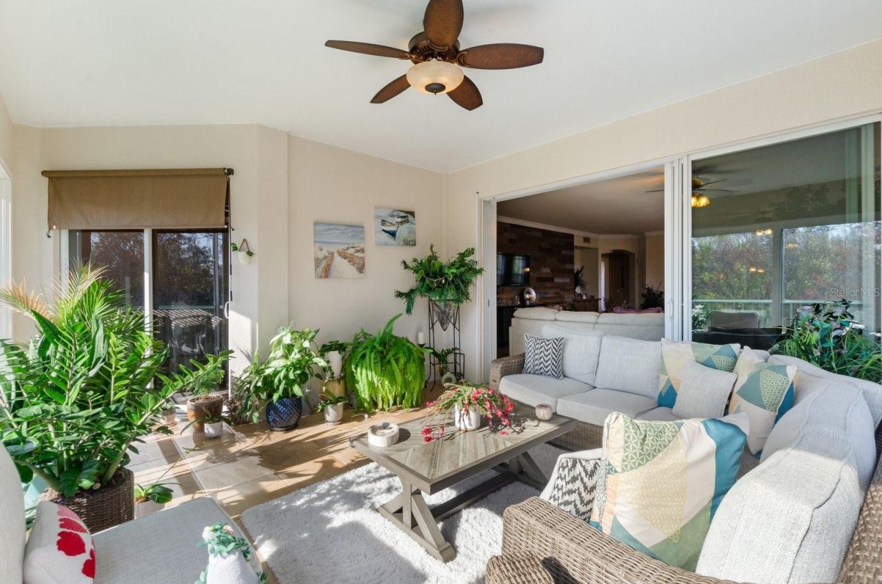 5209 Manorwood Drive, Unit 3A, Sarasota, FL 34235 Photo