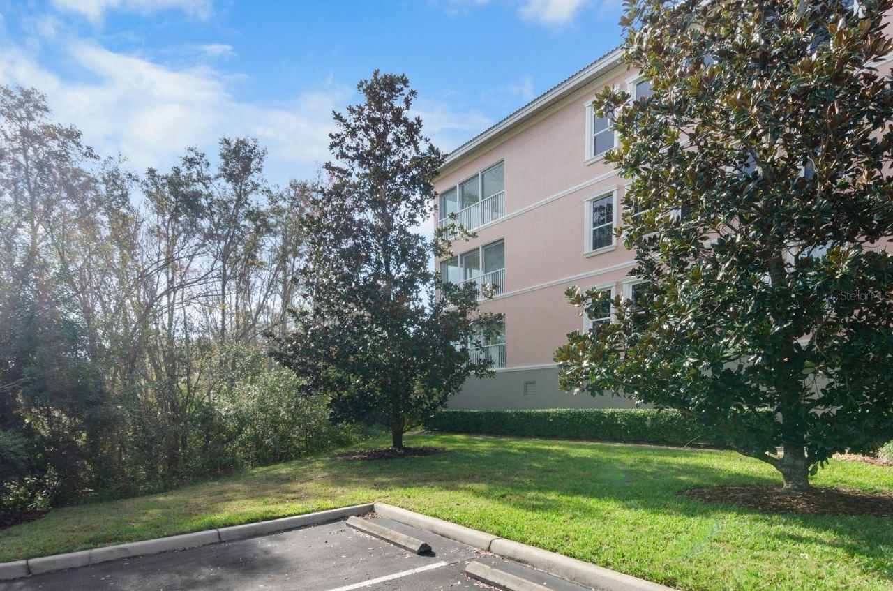 5209 Manorwood Drive, Unit 3A, Sarasota, FL 34235 Photo