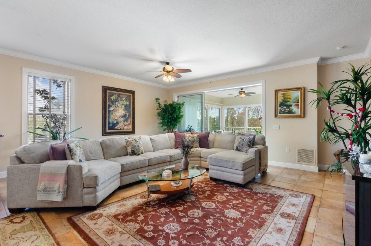 5209 Manorwood Drive, Unit 3A, Sarasota, FL 34235 Photo