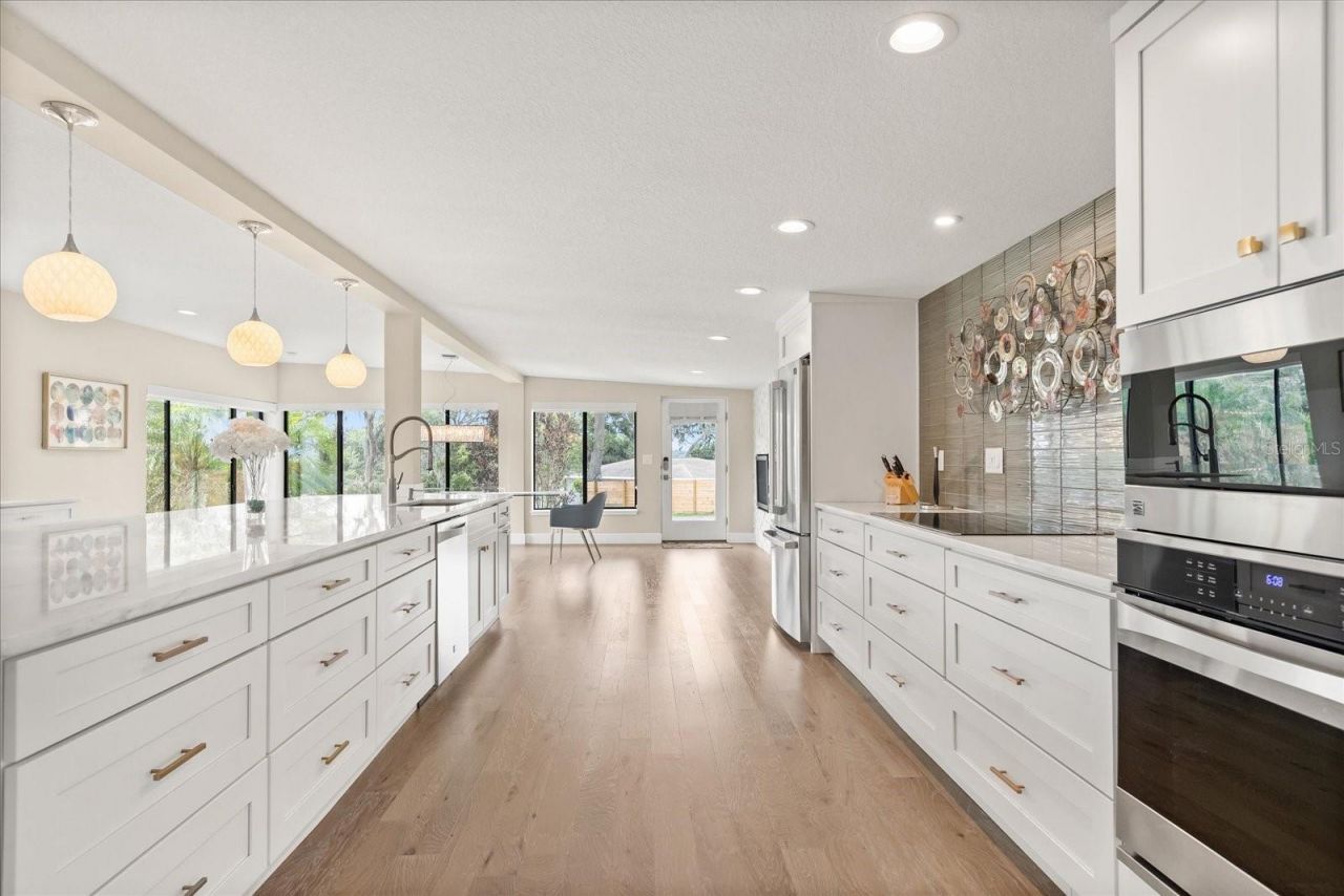 12550 Lakeshore Drive, Clermont, FL 34711 Photo