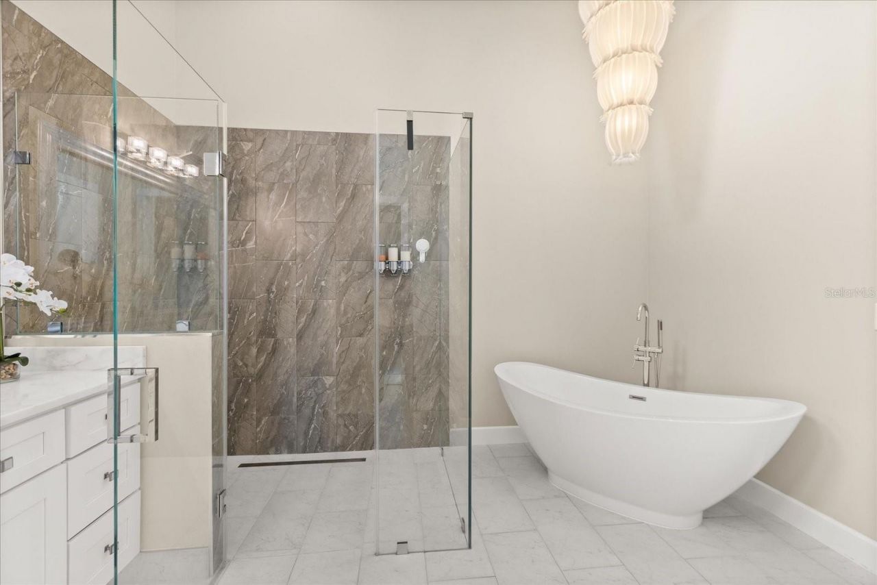 12550 Lakeshore Drive, Clermont, FL 34711 Photo