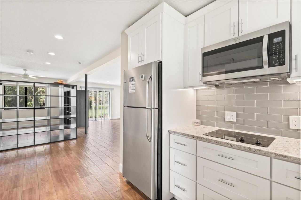 12550 Lakeshore Drive, Clermont, FL 34711 Photo