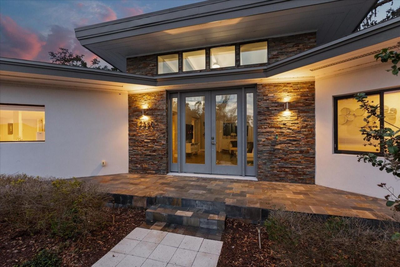 12550 Lakeshore Drive, Clermont, FL 34711 Photo