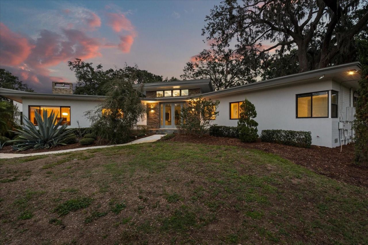 12550 Lakeshore Drive, Clermont, FL 34711 Photo