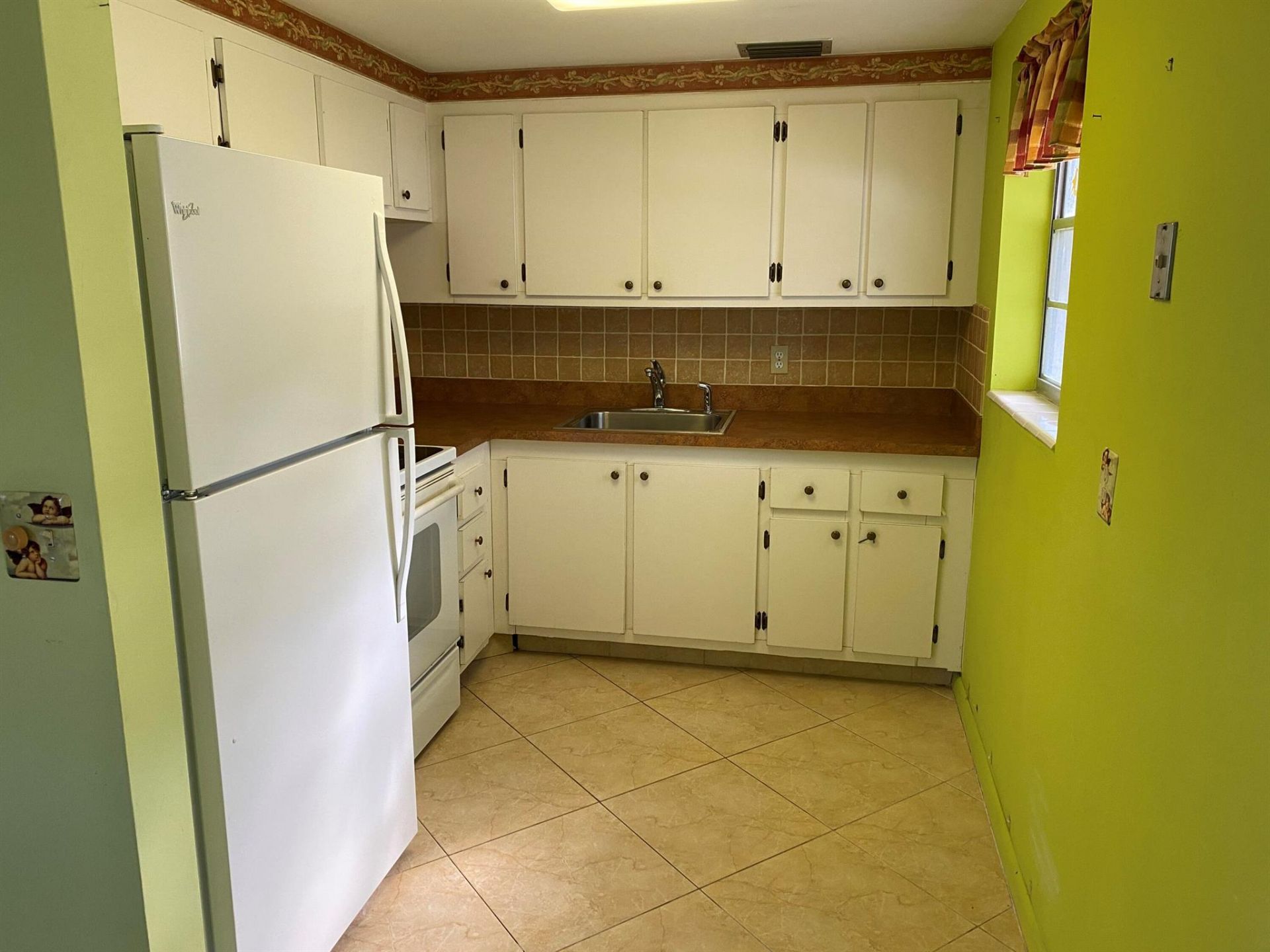 95 Cambridge E, Unit 95, West Palm Beach, FL 33417 Photo