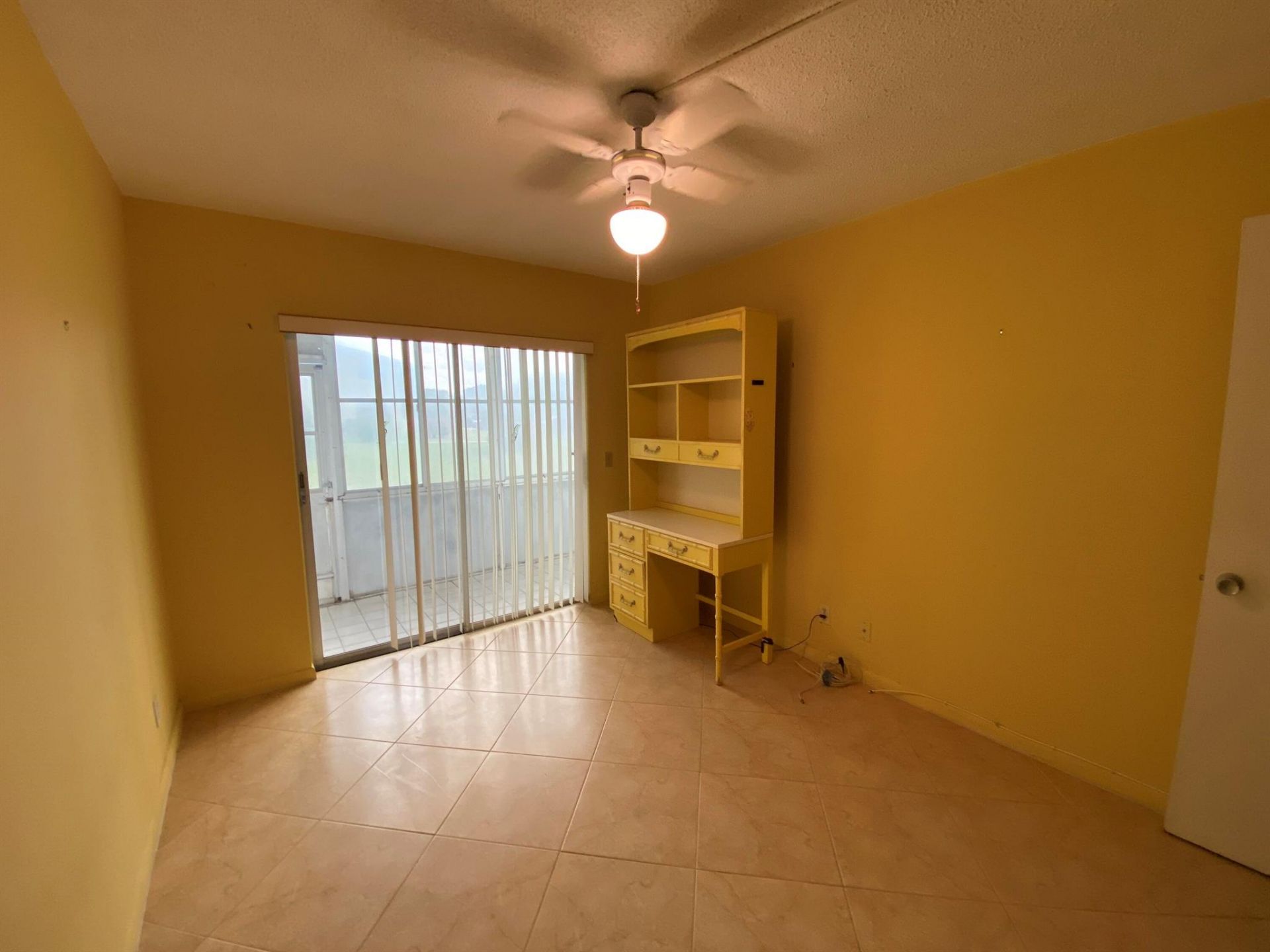 95 Cambridge E, Unit 95, West Palm Beach, FL 33417 Photo