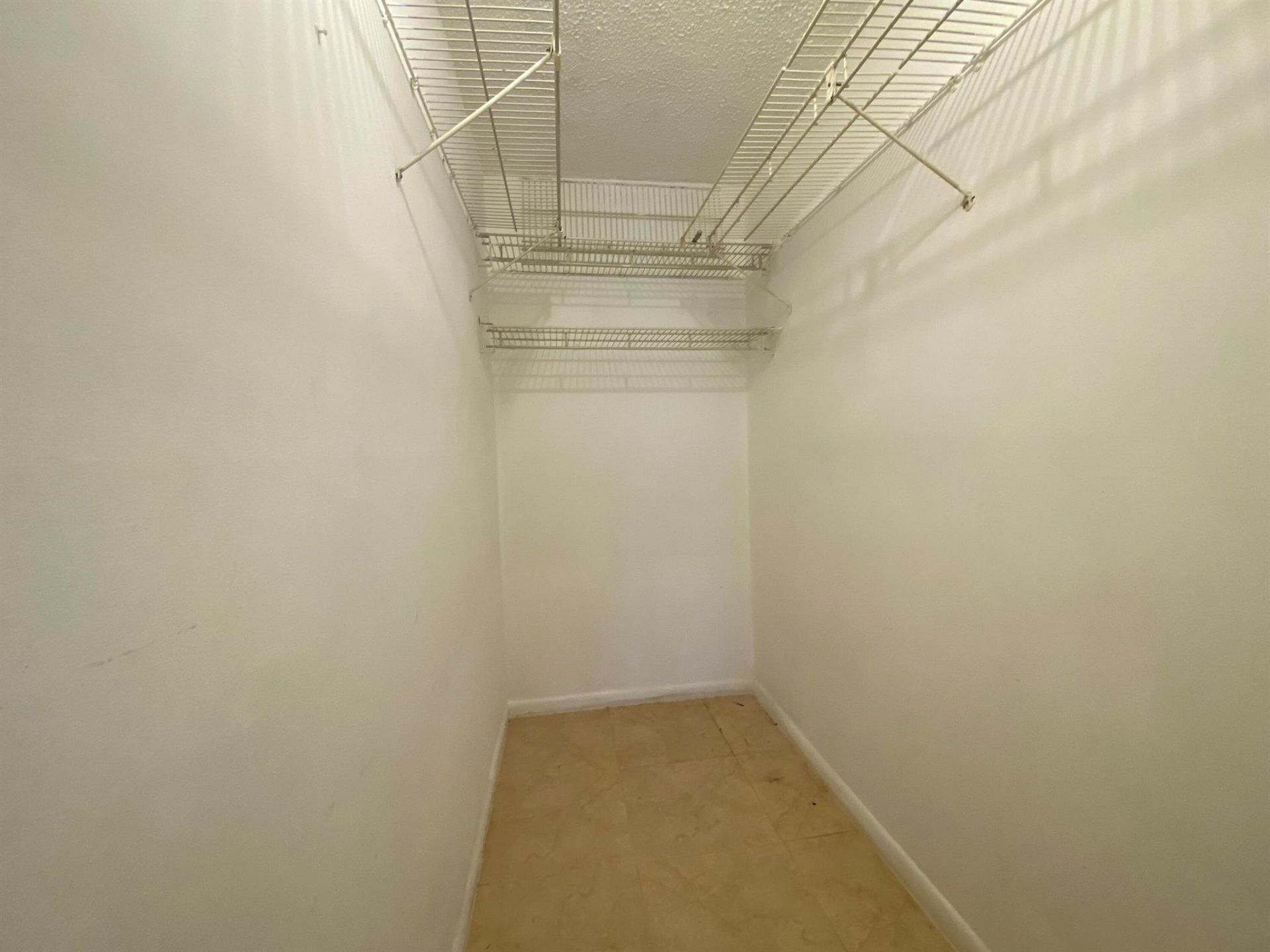 95 Cambridge E, Unit 95, West Palm Beach, FL 33417 Photo