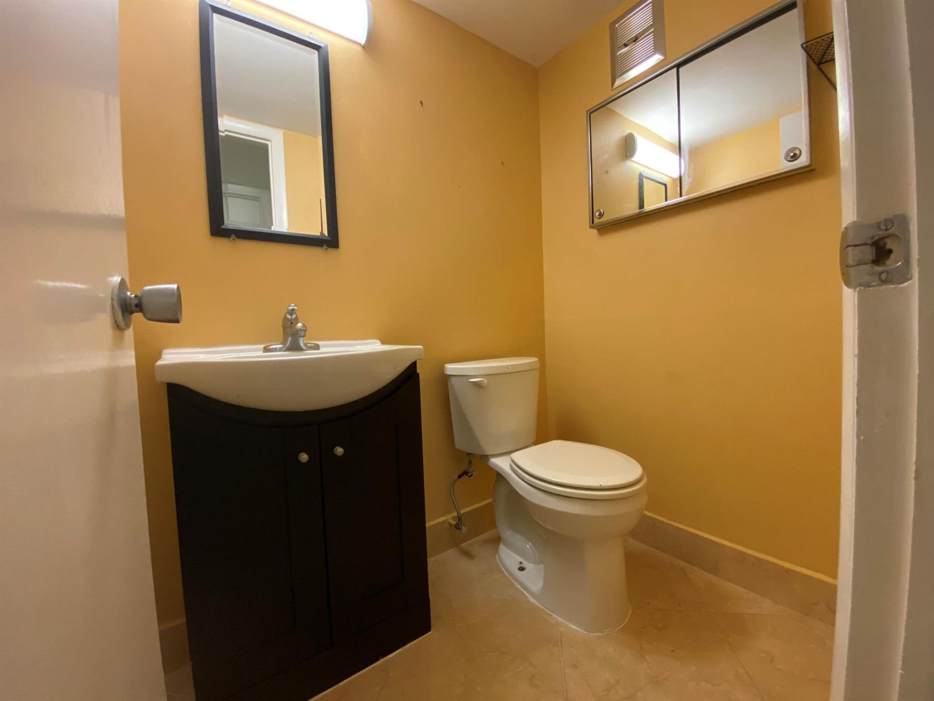 95 Cambridge E, Unit 95, West Palm Beach, FL 33417 Photo